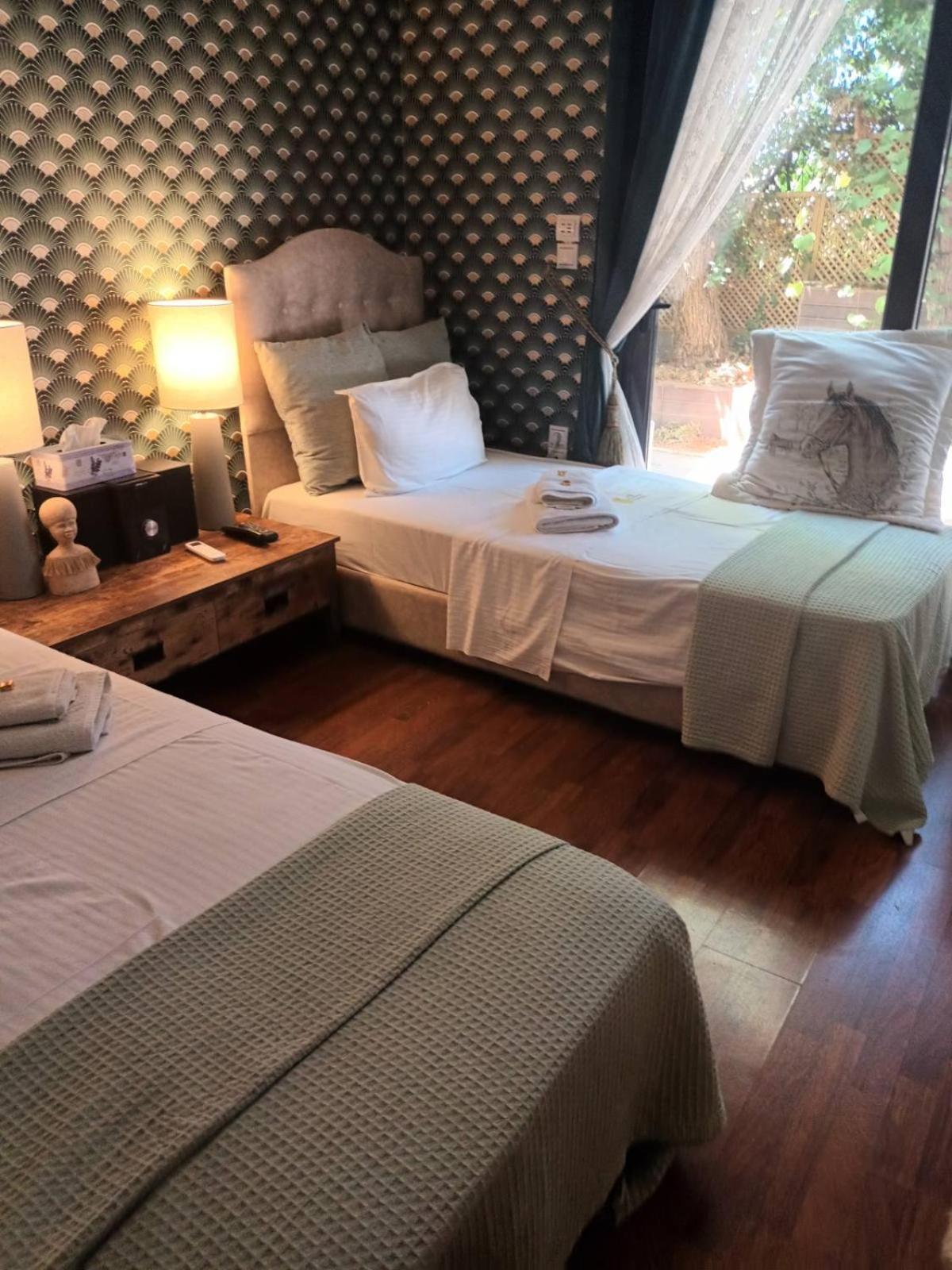 Villa Vravrona Tower & Suites Markopoulo Mesogaias Ngoại thất bức ảnh